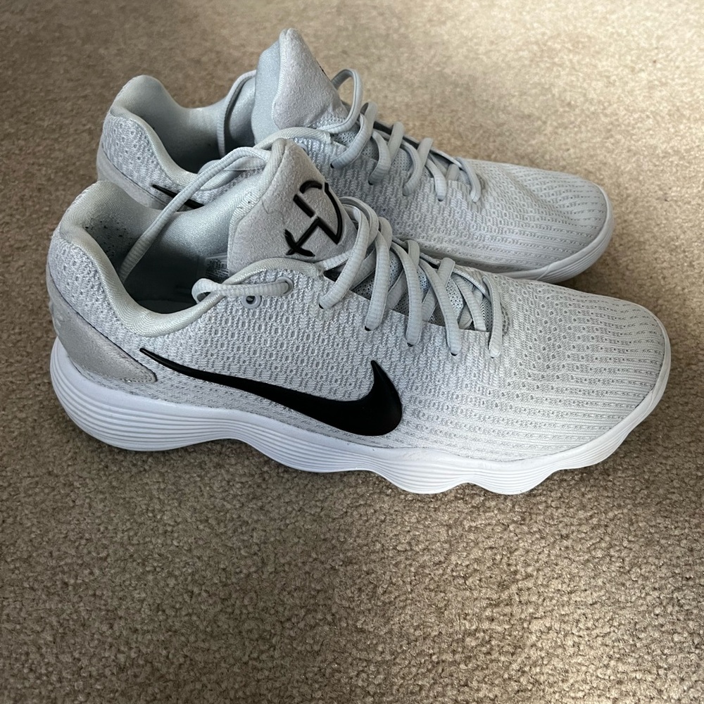 Nike Hyperdunk Low - image 1